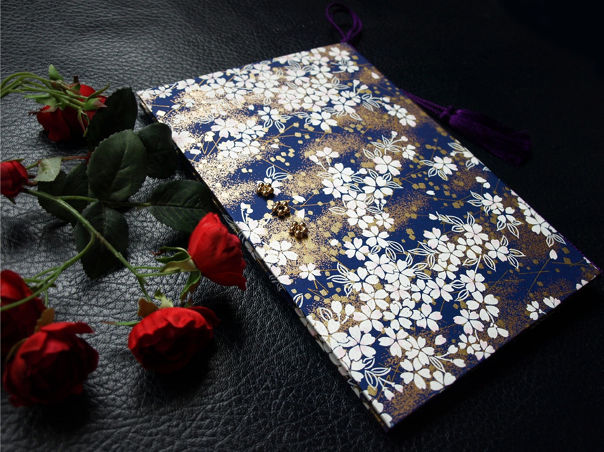 青地白桜柄友禅和紙の和風結婚証明書