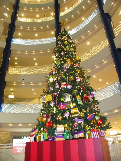 クリスマスツリー ショッピングモール